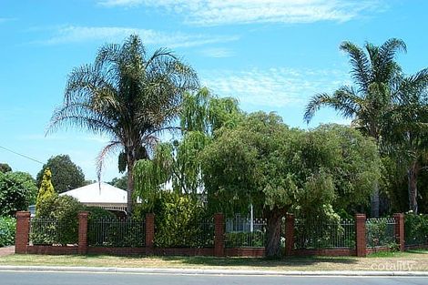 19 Mckimmie Rd, Palmyra, WA 6157