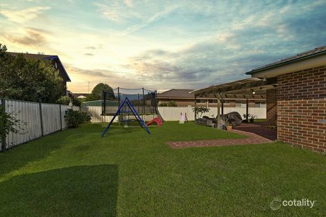 Property photo of 17 Kathleen Court Berkeley Vale NSW 2261