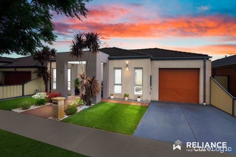 Property photo of 16 Tenerrife Crescent Point Cook VIC 3030