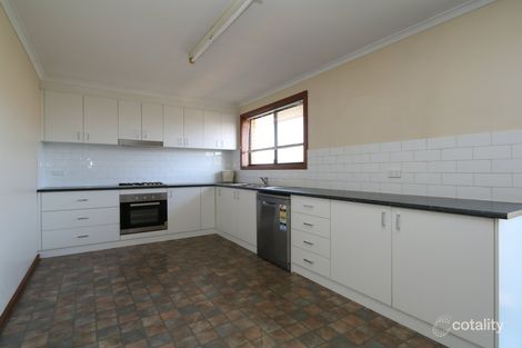 Property photo of 4/23 Dove Street Mount Austin NSW 2650