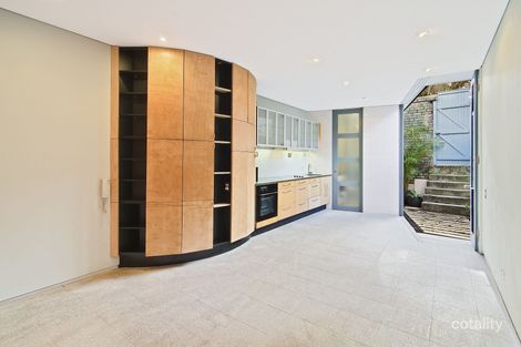 6 Goodchap St, Surry Hills, NSW 2010