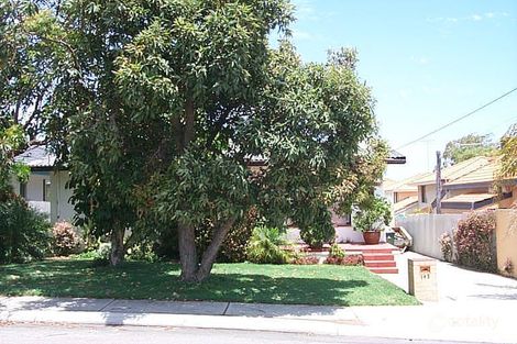 145 Brighton Rd, Scarborough, WA 6019