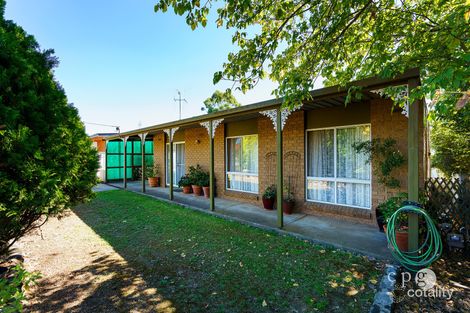 7 Gainsborough St, Castlemaine, VIC 3450