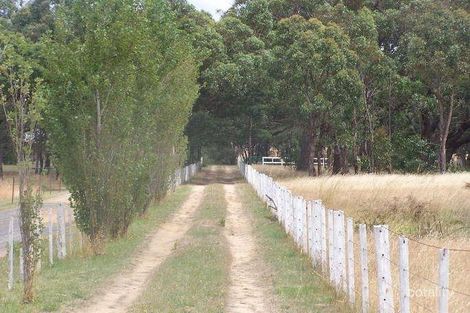 568 Finchs Rd, Bunkers Hill, VIC 3352