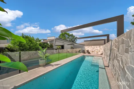 Property photo of 20 Bel-Air Drive Whitfield QLD 4870
