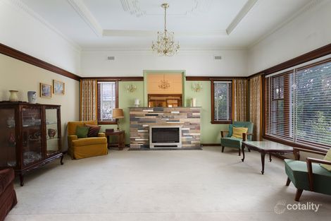 Property photo of 24 Warncliffe Road Ivanhoe East VIC 3079