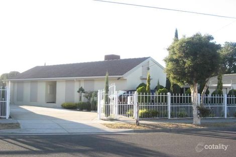 9 Timberglade Dr, Noble Park North, VIC 3174