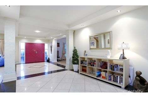 Property photo of 12 Pardella Place Mount Martha VIC 3934