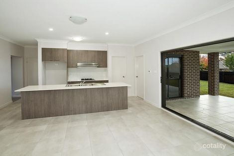 Property photo of 3 Lansdown Place Moss Vale NSW 2577