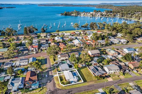 Property photo of 6 Yeramba Road Summerland Point NSW 2259