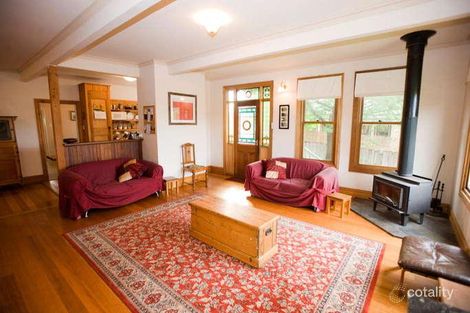 Property photo of 7 Braemar Street Essendon VIC 3040