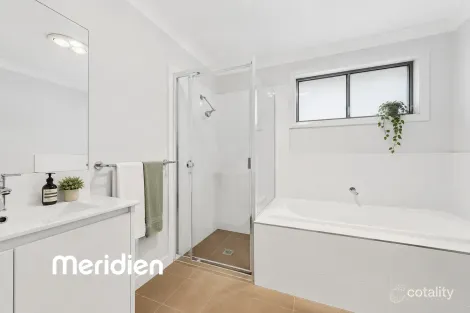 Property photo of 24 Mapleton Avenue North Kellyville NSW 2155