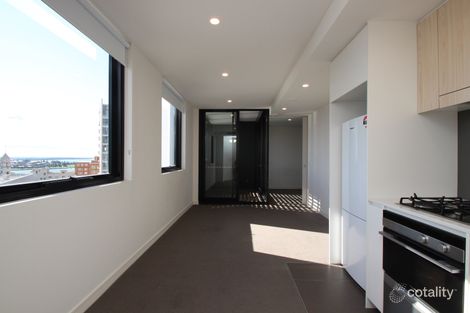 Property photo of 801/77 Shortland Esplanade Newcastle NSW 2300