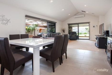 Property photo of 8 Bayside Court Rosebud VIC 3939