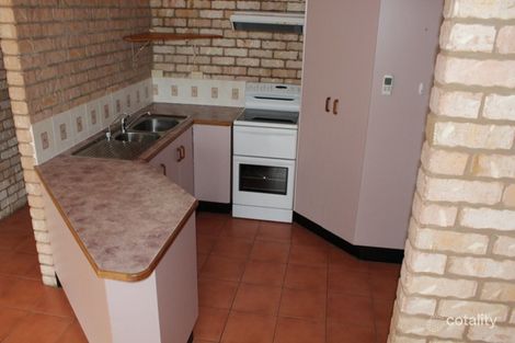 Property photo of 2/46 Colleen Avenue Emerald QLD 4720