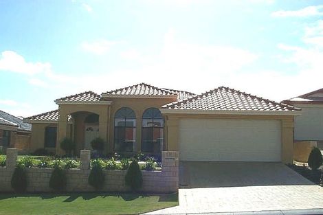 12 Rainham Ave, Mindarie, WA 6030