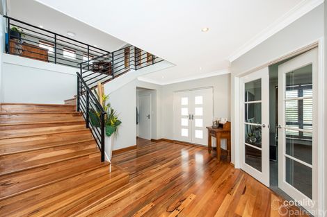 Property photo of 13 Lowlands Crescent Secret Harbour WA 6173