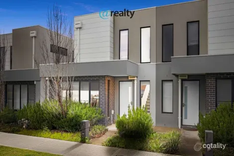 Property photo of 7 McComb Lane Cranbourne VIC 3977