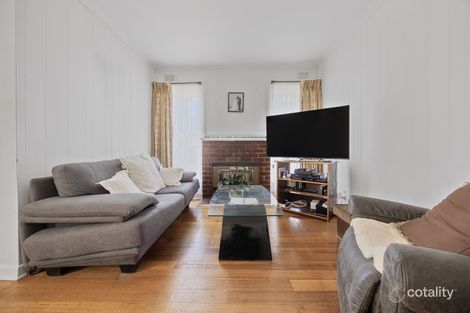 Property photo of 23 Loddon Avenue Reservoir VIC 3073