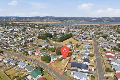 15 Treherne St, Mayfield, TAS 7248