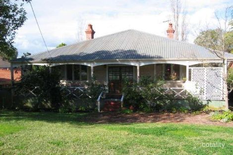 Property photo of 4 Hillway Nedlands WA 6009