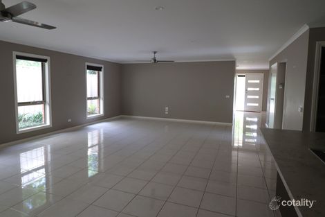 Property photo of 9 Three Peaks Rise Bright VIC 3741