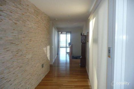 Property photo of 28 Ocean View Parade Lakes Entrance VIC 3909