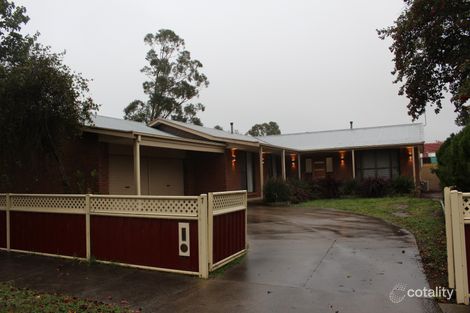 Property photo of 7 Helen Crescent Sale VIC 3850