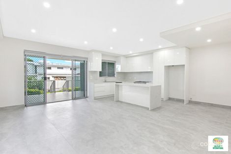 2/1a Meakin St, Merrylands, NSW 2160