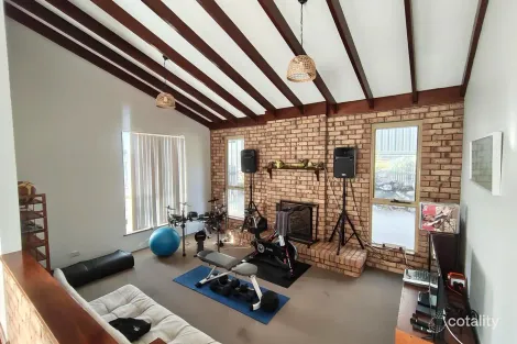 Property photo of 3 Hayton Place Binningup WA 6233