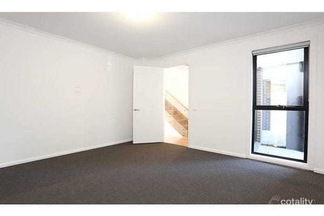 Property photo of 2/445 Canterbury Road Vermont VIC 3133