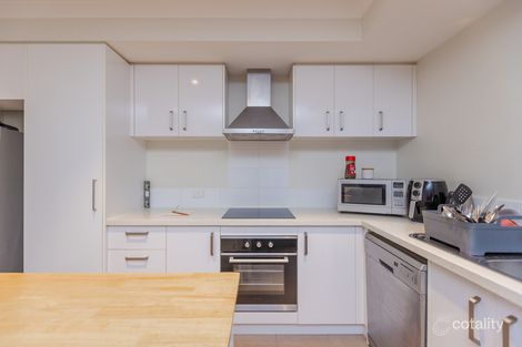 Property photo of 30/11 Rowlands Street Kewdale WA 6105