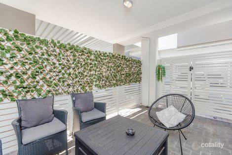 Property photo of 30/11 Rowlands Street Kewdale WA 6105