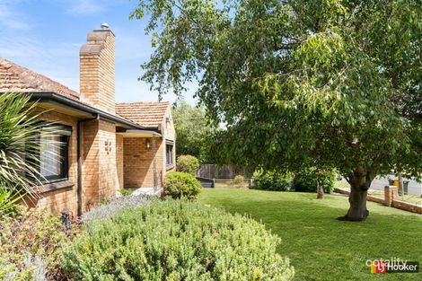 Property photo of 1/6 Torquay Road Belmont VIC 3216