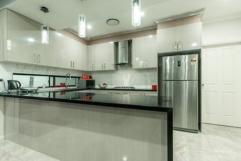 Property photo of 22A Niland Way Casula NSW 2170