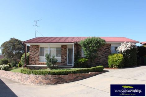 Property photo of 4/13 Walker Place Yass NSW 2582