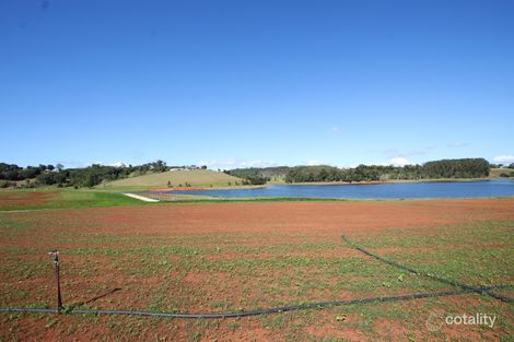 Property photo of 25 Waterfront Terrace Yungaburra QLD 4884
