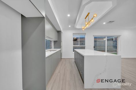 Property photo of 39 Closette Circuit Tarneit VIC 3029