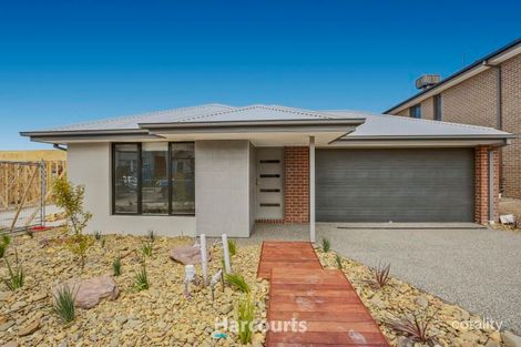 Property photo of 15 Graziers Crescent Clyde North VIC 3978