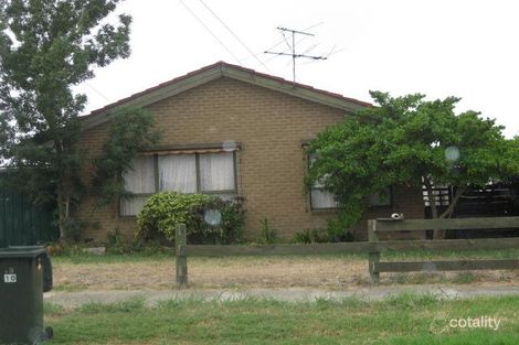 Property photo of 10 Bunya Drive Albanvale VIC 3021