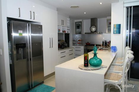 Property photo of 2/59 East Quay Drive Biggera Waters QLD 4216