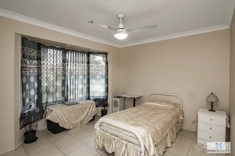 Property photo of 3 Cocos Place Raceview QLD 4305