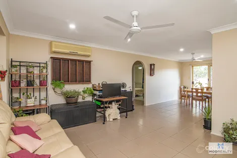 Property photo of 3 Cocos Place Raceview QLD 4305