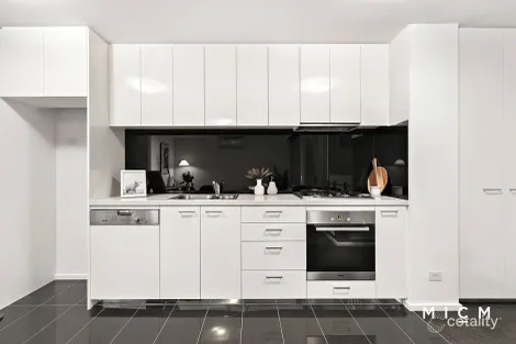 Property photo of 3207/241-243 City Road Southbank VIC 3006