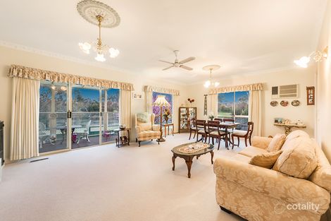 Property photo of 2/15 Augustine Drive Highton VIC 3216