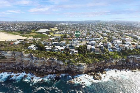 Property photo of 18 Ian Avenue North Curl Curl NSW 2099