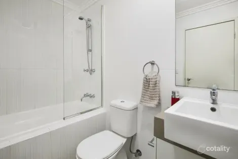 Property photo of 5/7-13 Brookvale Avenue Brookvale NSW 2100
