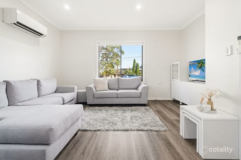 15 Noakes Pde, Lalor Park, NSW 2147