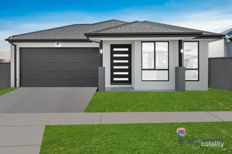 Property photo of 16 Dibiase Grove Thornhill Park VIC 3335