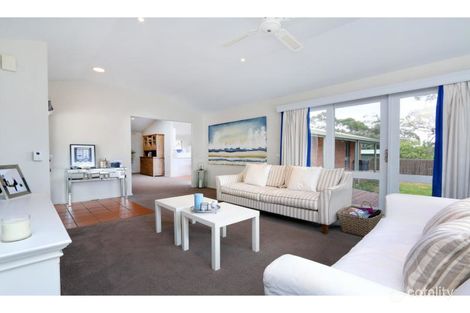 Property photo of 7 Lindsay Grove Mount Martha VIC 3934